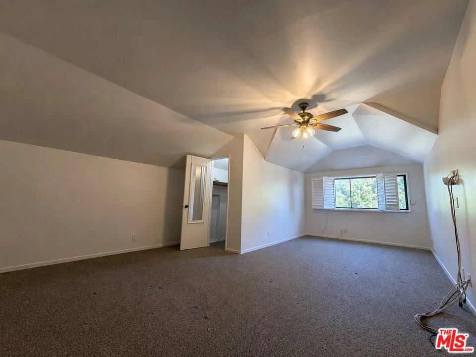 2200 S Canfield Avenue Los Angeles, CA 90034