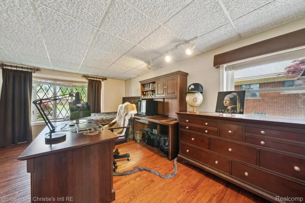 511 S GULLEY ROAD Dearborn City, MI 48124