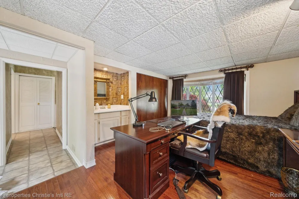 511 S GULLEY ROAD Dearborn City, MI 48124