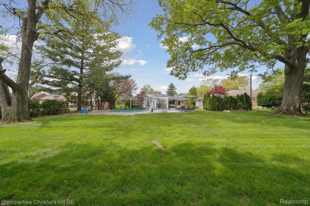 511 S GULLEY ROAD Dearborn City, MI 48124
