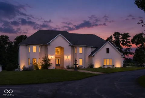 8292 S State Road 39