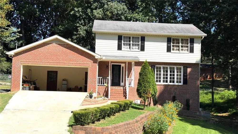574 Hickory Hills Court Stone Mountain, GA 30083