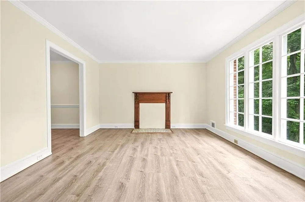 574 Hickory Hills Court Stone Mountain, GA 30083