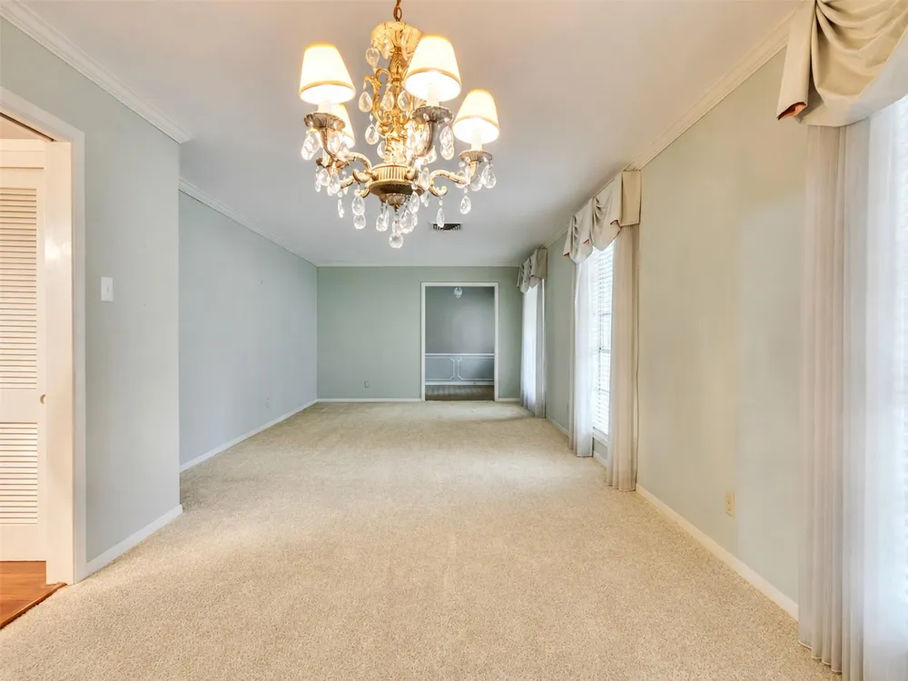 1805 Allen Street Rosenberg, TX 77471