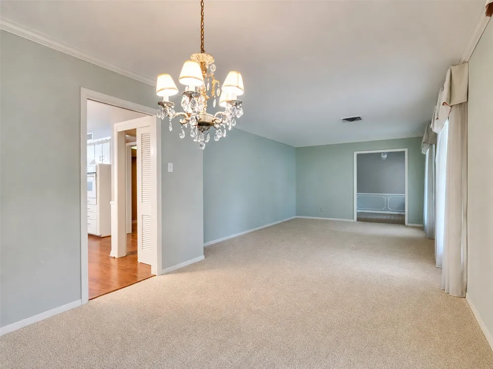 1805 Allen Street Rosenberg, TX 77471