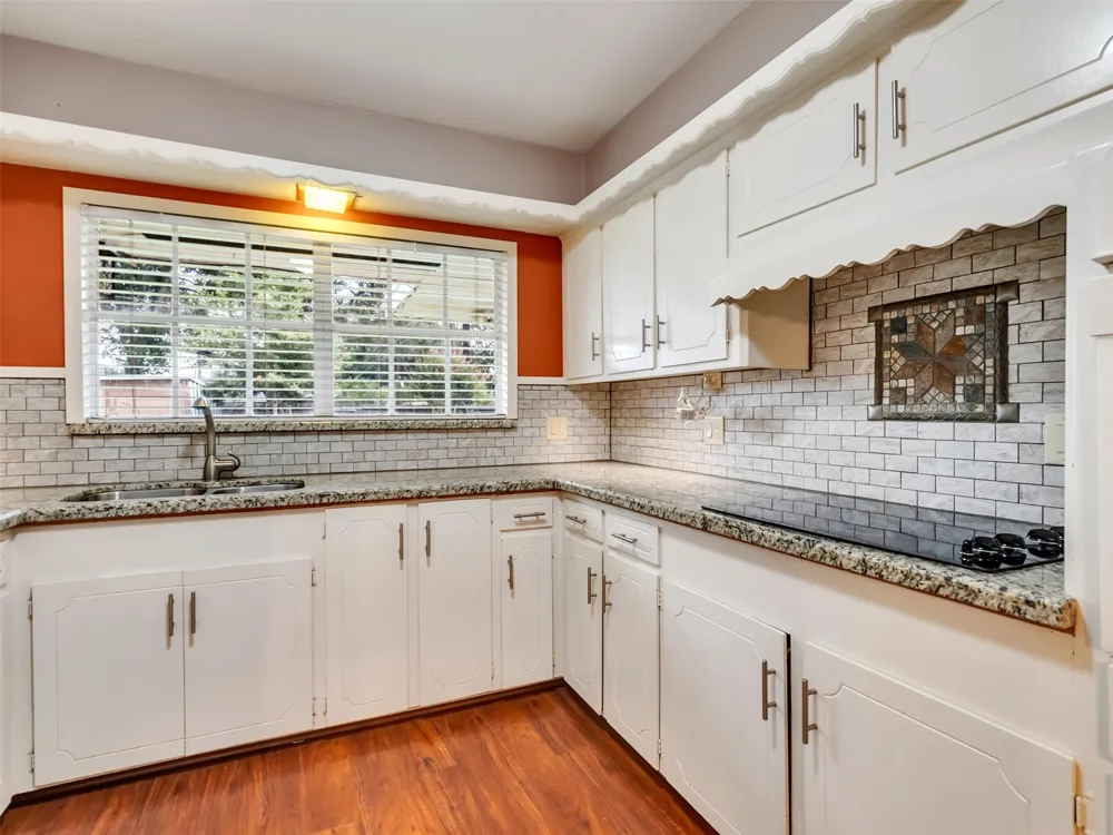 1805 Allen Street Rosenberg, TX 77471
