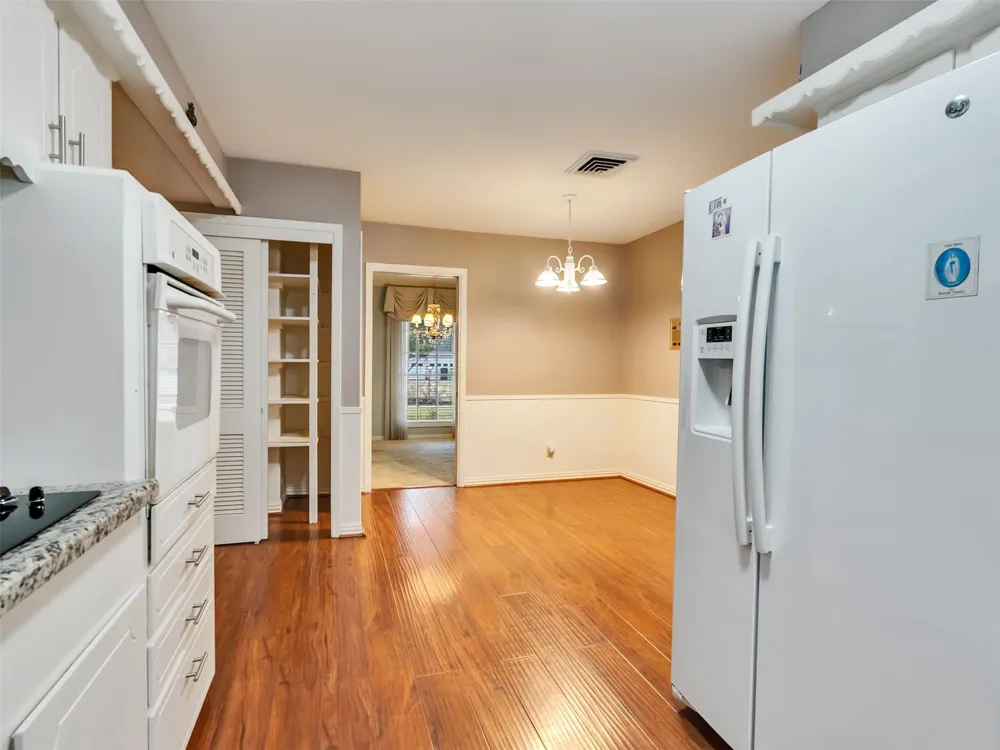 1805 Allen Street Rosenberg, TX 77471