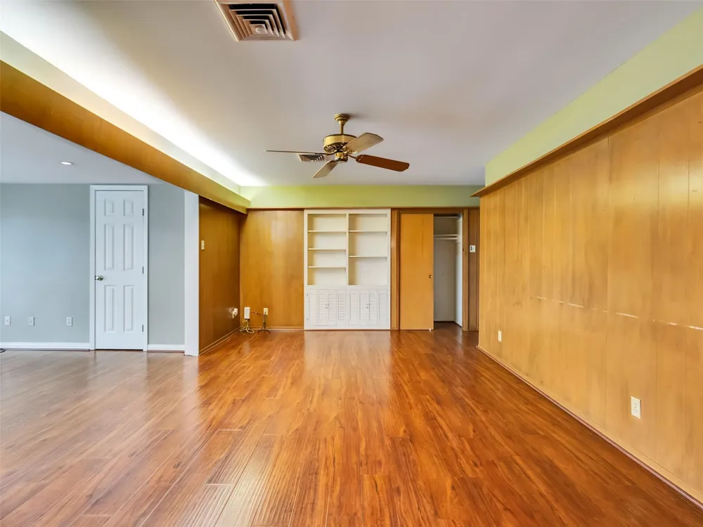1805 Allen Street Rosenberg, TX 77471