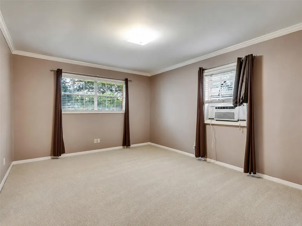 1805 Allen Street Rosenberg, TX 77471