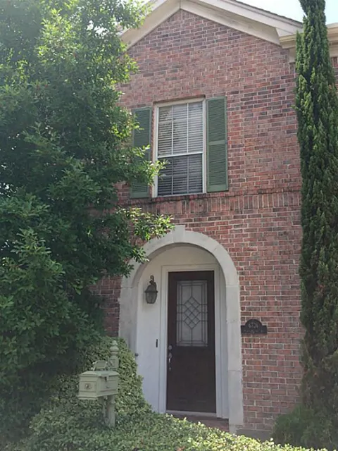 6736 Westchester Avenue #5