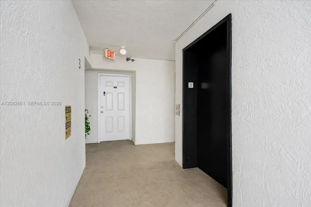 1975 Normandy Dr #303 Miami Beach, FL 33141