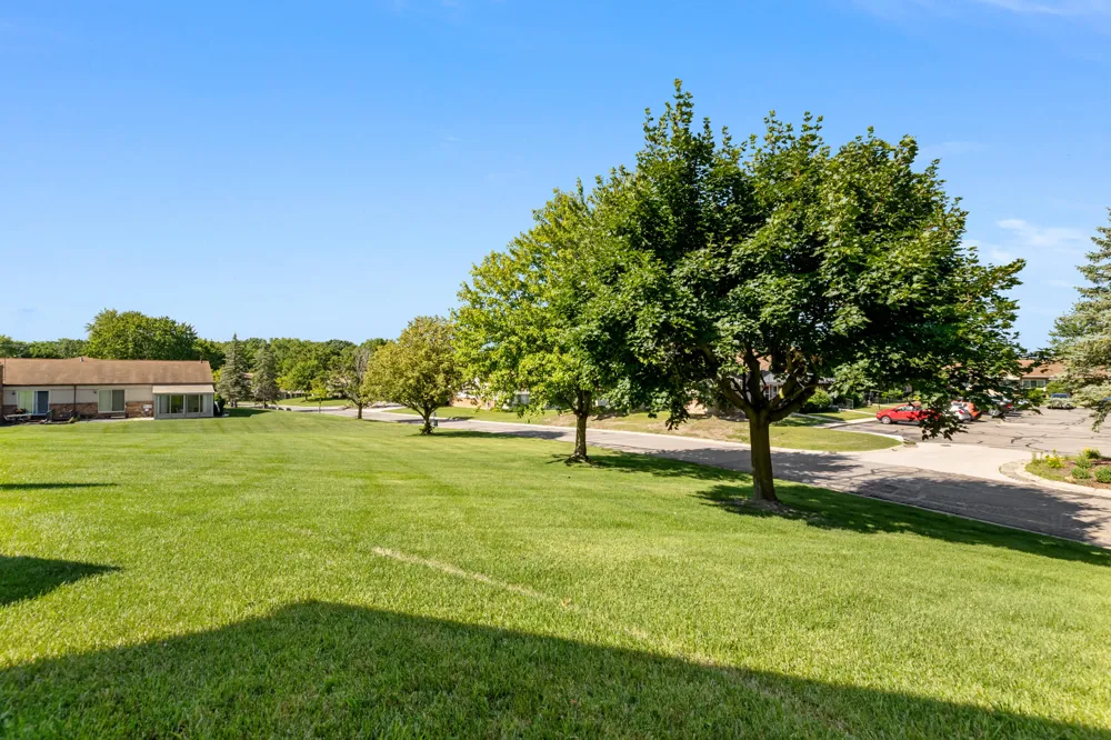 25352 Potomac Drive #7 South Lyon City, MI 48178