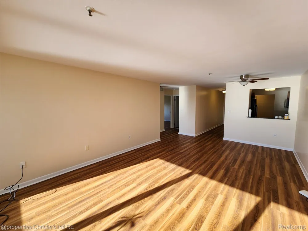 1001 W JEFFERSON AVENUE #17E Detroit City, MI 48226