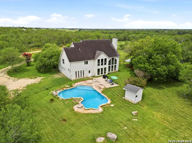1208 ODaniel School Rd Seguin, TX 78155