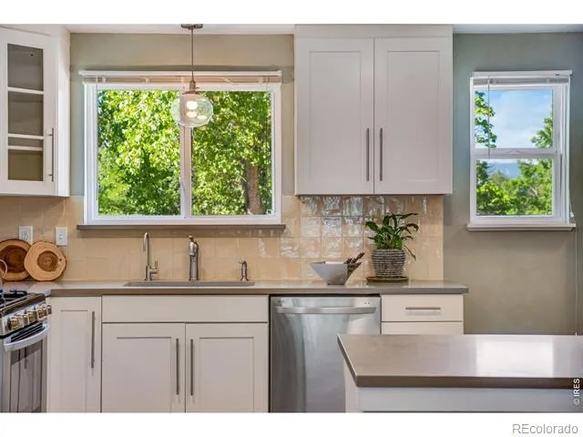 7618 Aberdeen Way Boulder, CO 80301