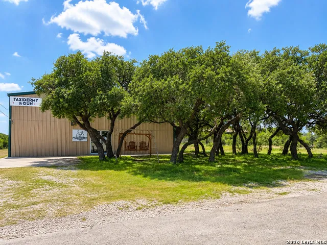 206 LEON KLINK ST Camp Wood, TX 78833
