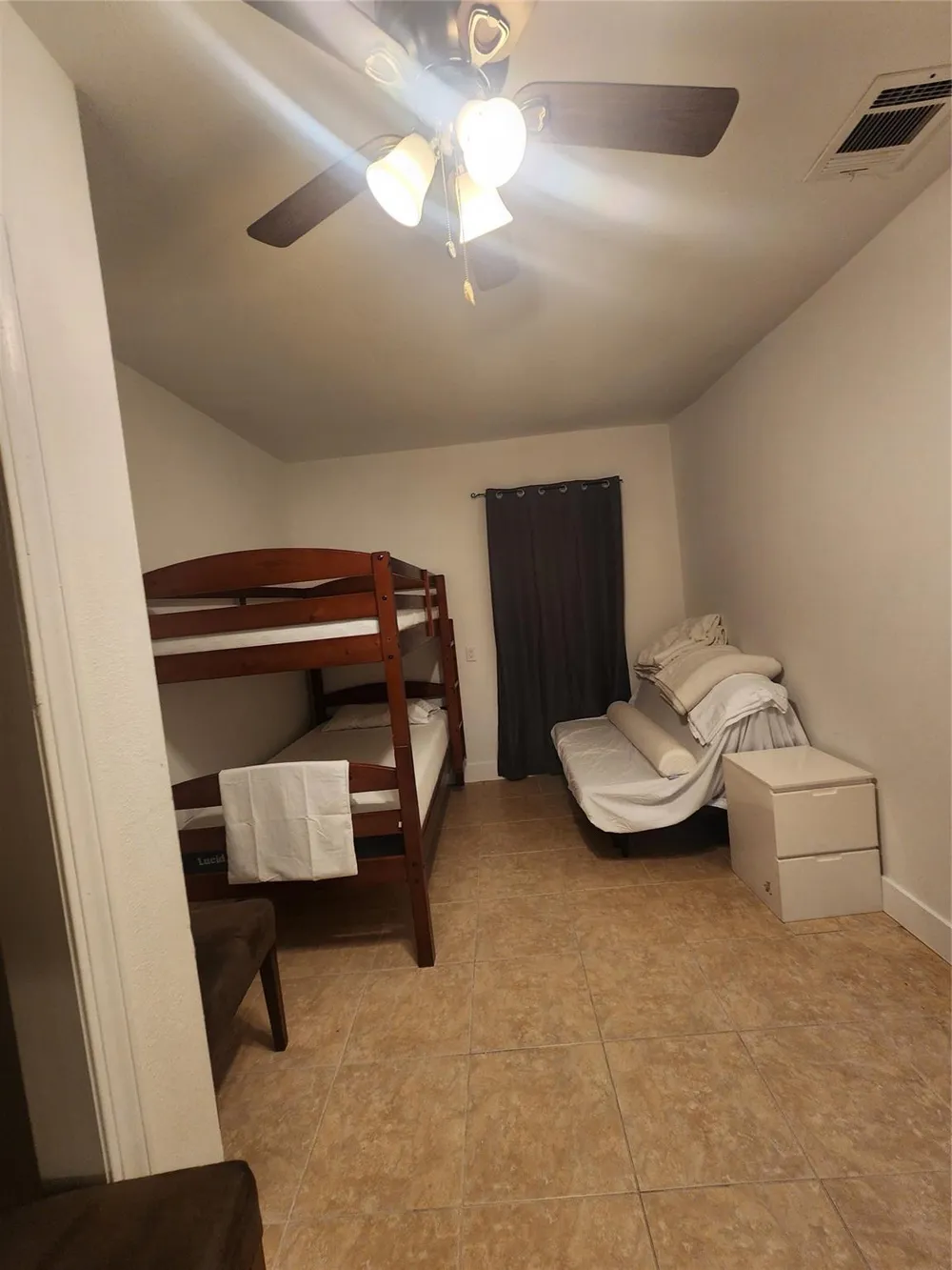 606 Vincent Street Houston, TX 77009