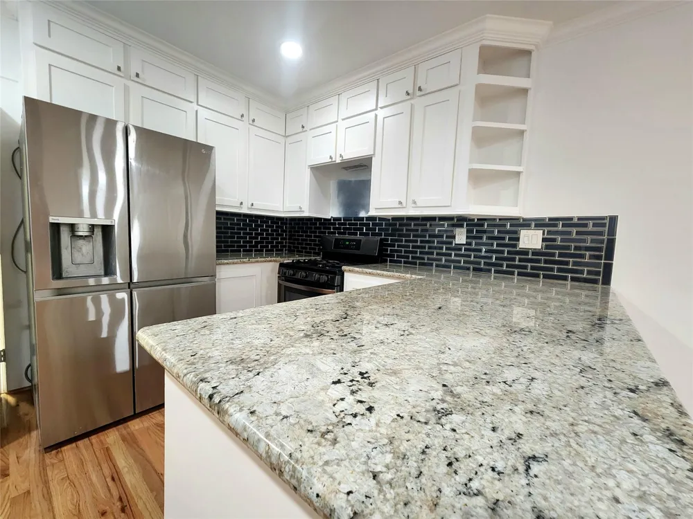 606 Vincent Street Houston, TX 77009