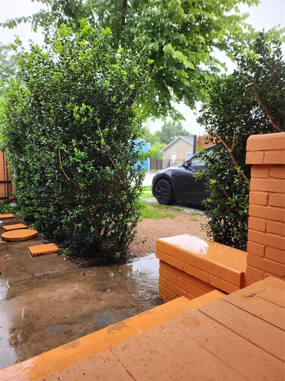 606 Vincent Street Houston, TX 77009