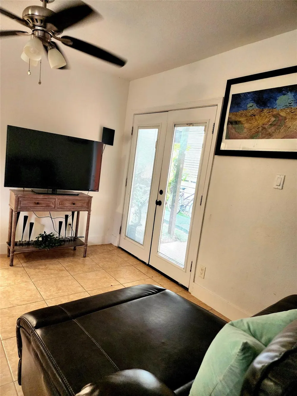 606 Vincent Street Houston, TX 77009