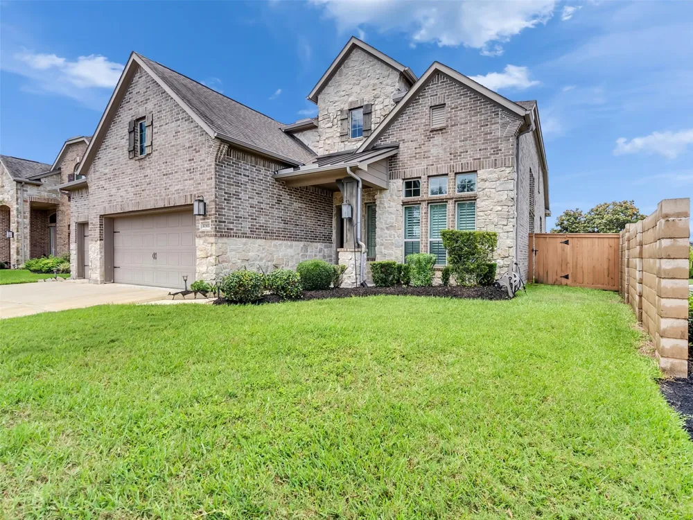 10302 Muir Peak Drive Rosharon, TX 77583