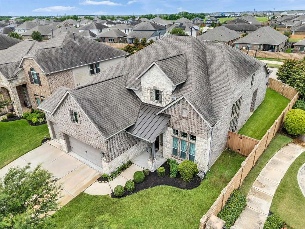 10302 Muir Peak Drive Rosharon, TX 77583