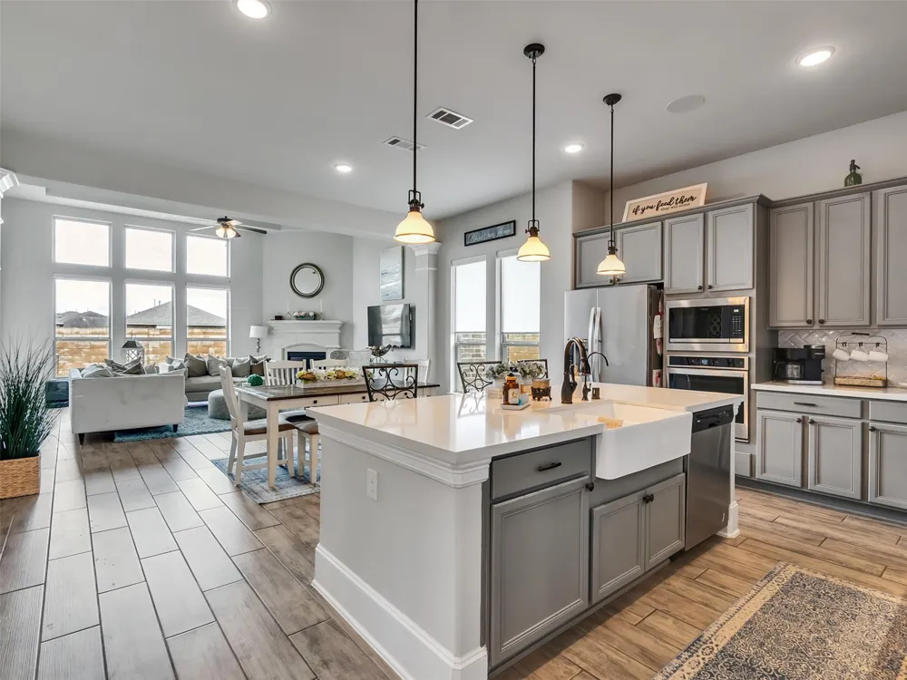 10302 Muir Peak Drive Rosharon, TX 77583