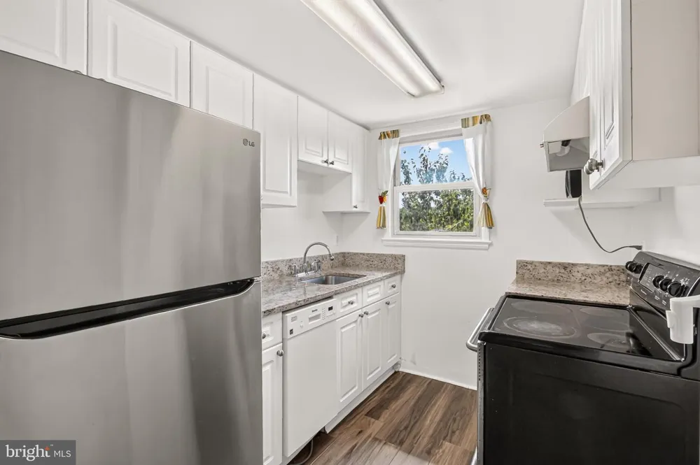 4635 20TH ROAD #10 Arlington, VA 22207