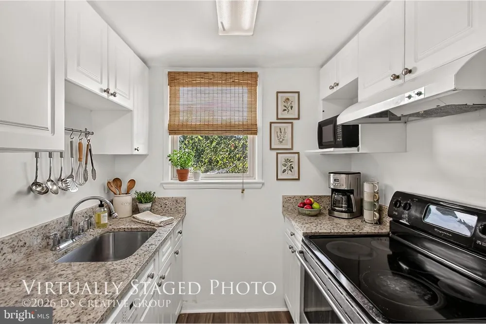 4635 20TH ROAD #10 Arlington, VA 22207