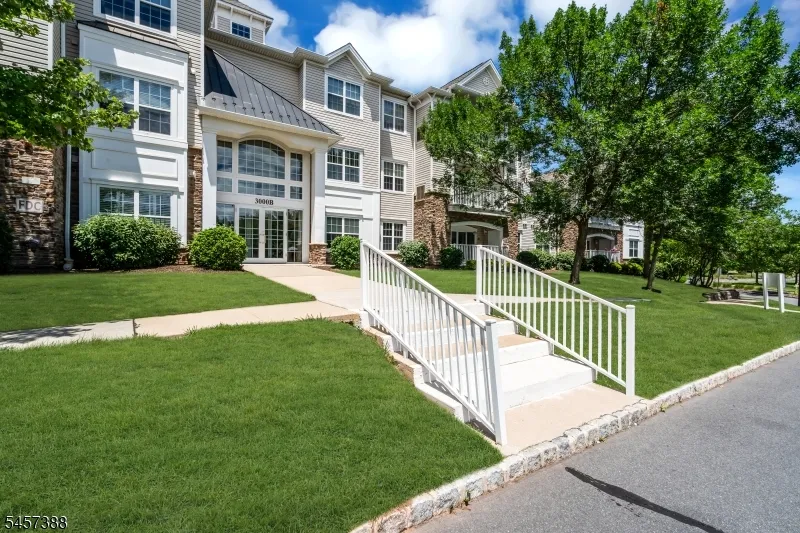 3210 Chesterwood Way #3210 Unit 3210 Franklin, NJ 08873
