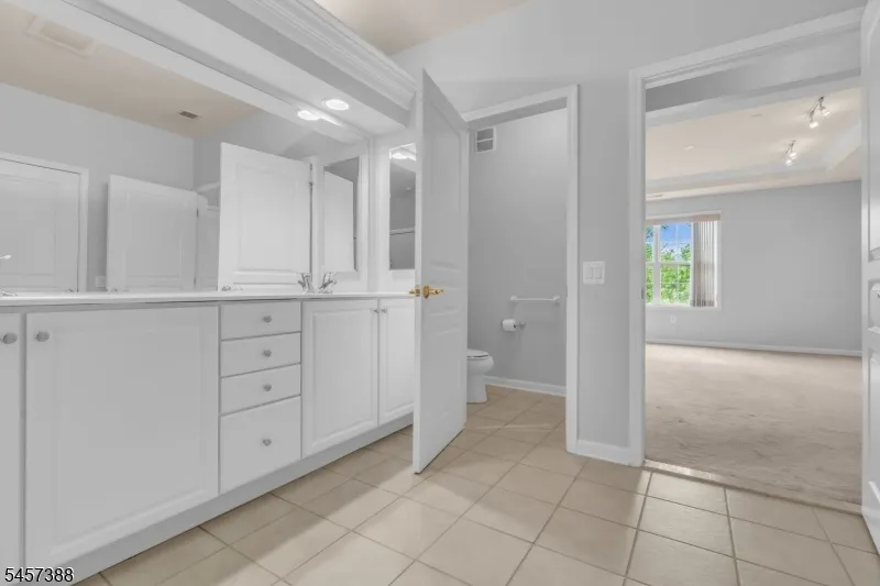 3210 Chesterwood Way #3210 Unit 3210 Franklin, NJ 08873