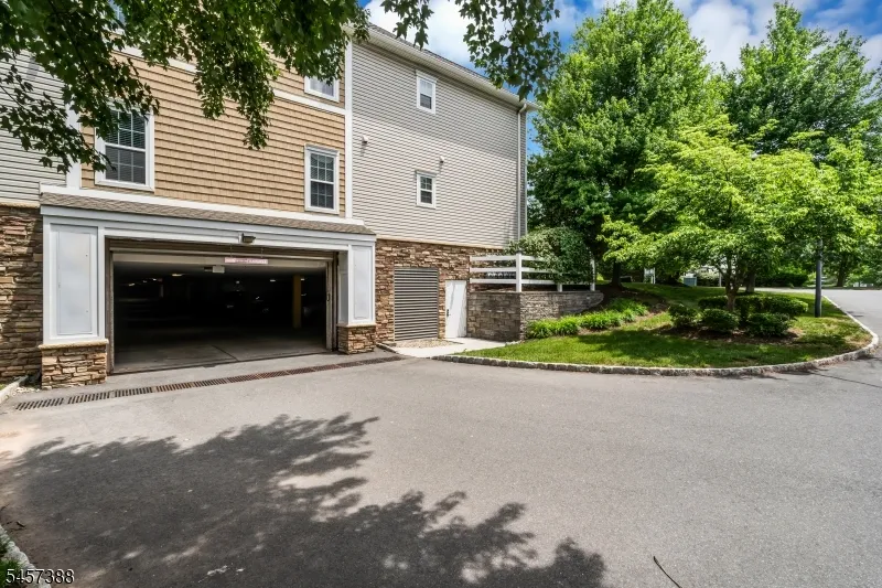 3210 Chesterwood Way #3210 Unit 3210 Franklin, NJ 08873