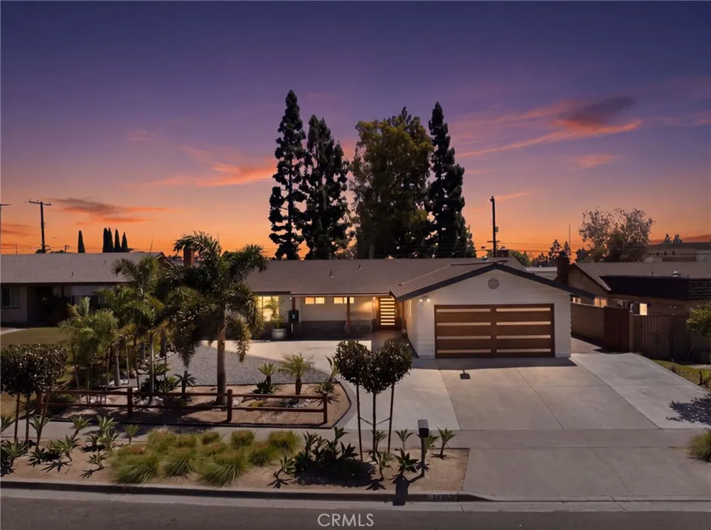 14762 Carfax Tustin, CA 92780