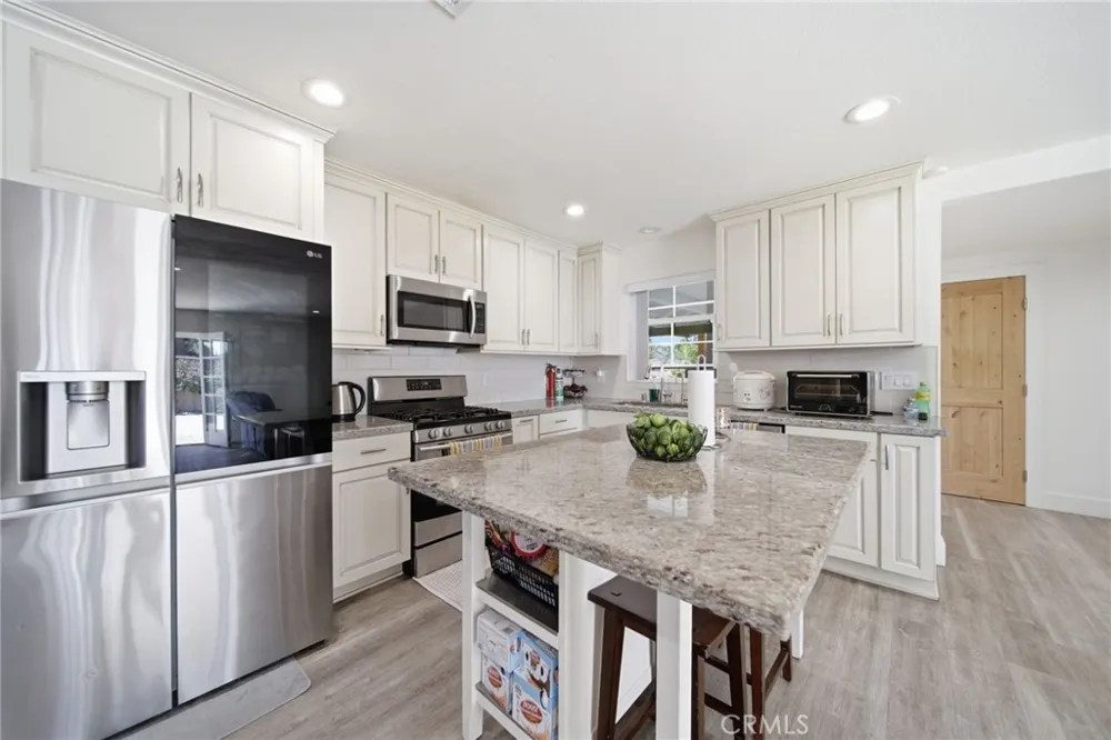 14762 Carfax Tustin, CA 92780