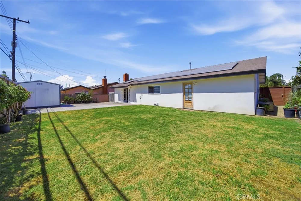 14762 Carfax Tustin, CA 92780