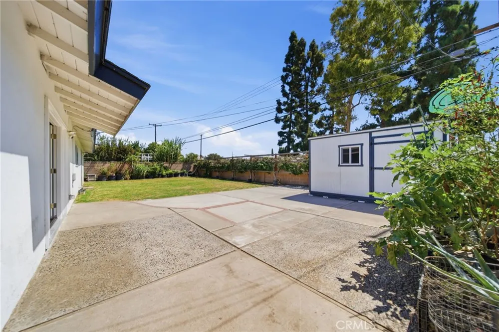 14762 Carfax Tustin, CA 92780