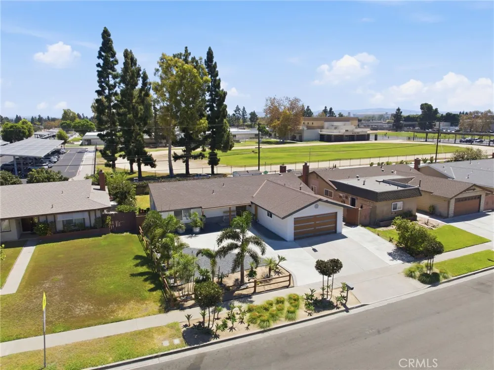 14762 Carfax Tustin, CA 92780