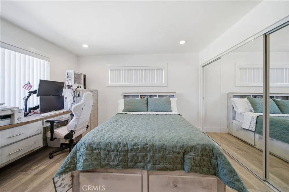 14762 Carfax Tustin, CA 92780