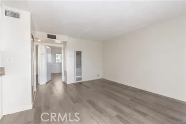 912 S Ash Avenue #6 Inglewood, CA 90301