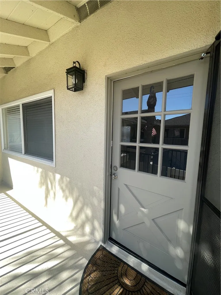 119 17th Street #C Huntington Beach, CA 92648