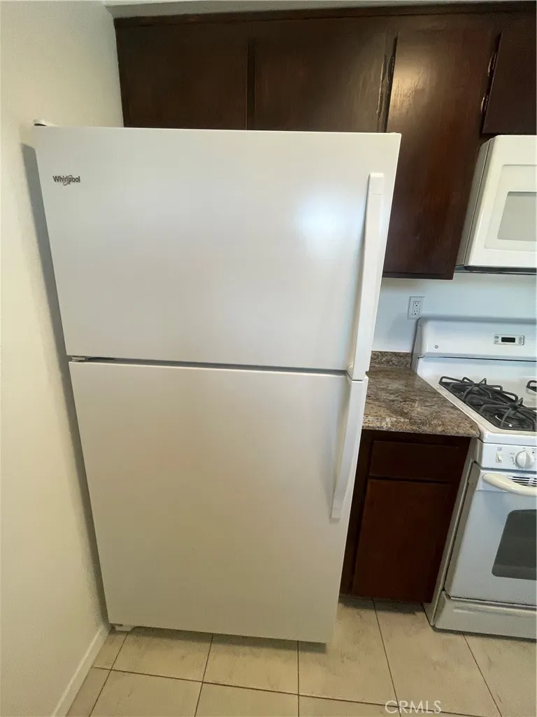 119 17th Street #C Huntington Beach, CA 92648