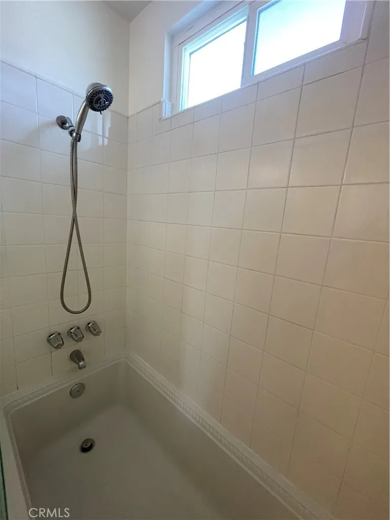 119 17th Street #C Huntington Beach, CA 92648