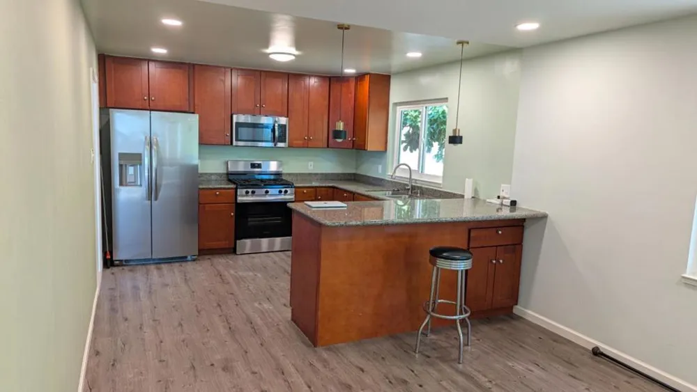 1187 Overlook Avenue Hayward, CA 94542