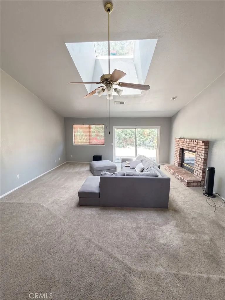 1147 Mirror Lake Merced, CA 95340