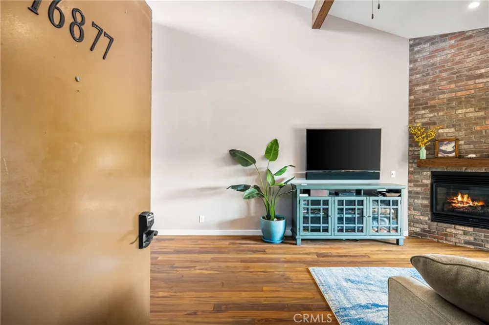 16877 Bluewater Lane Huntington Beach, CA 92649