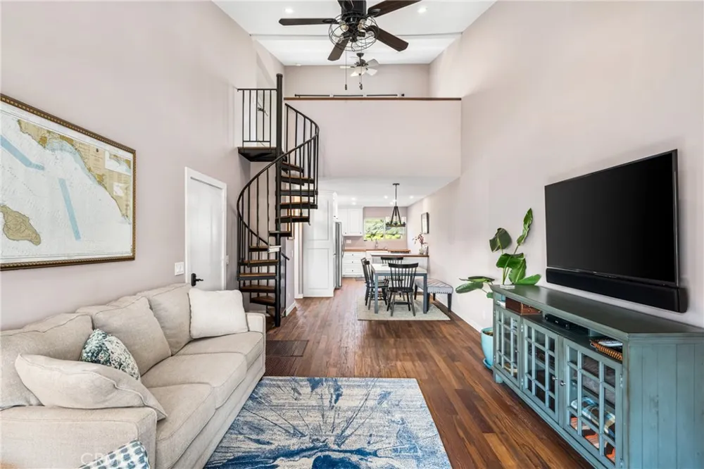 16877 Bluewater Lane Huntington Beach, CA 92649