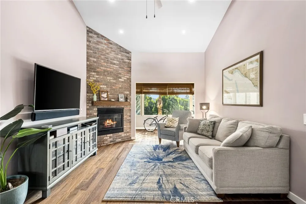 16877 Bluewater Lane Huntington Beach, CA 92649