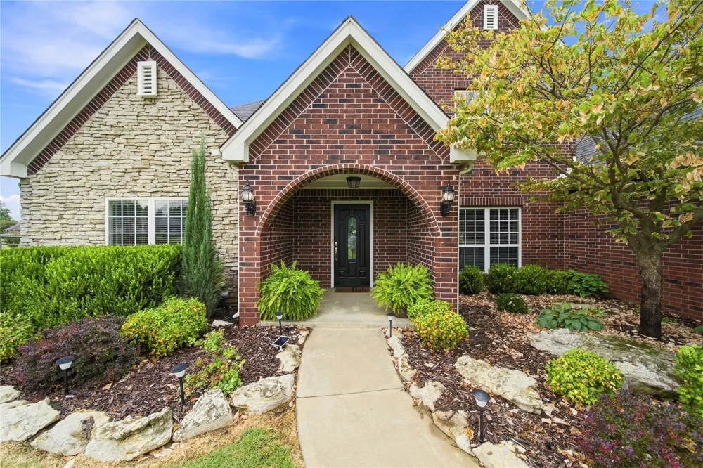 7180 197th East Avenue Owasso, OK 74055