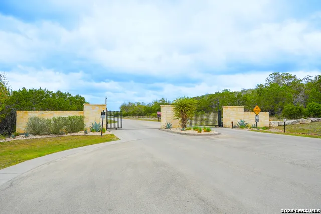 2287 San Jose Canyon Lake, TX 78133