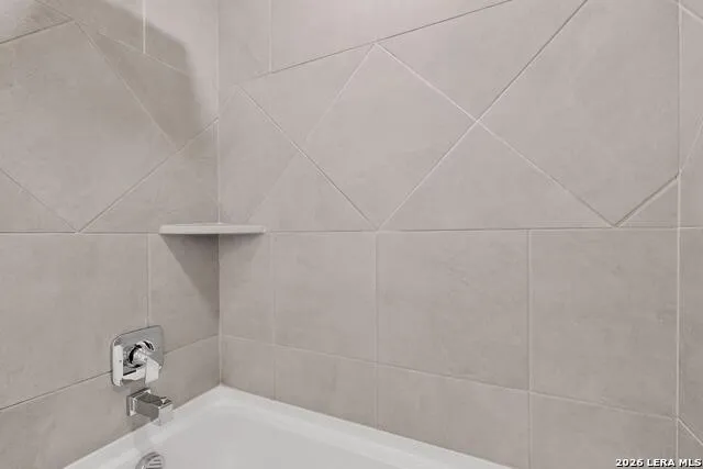 1160 WATER VLY Seguin, TX 78155